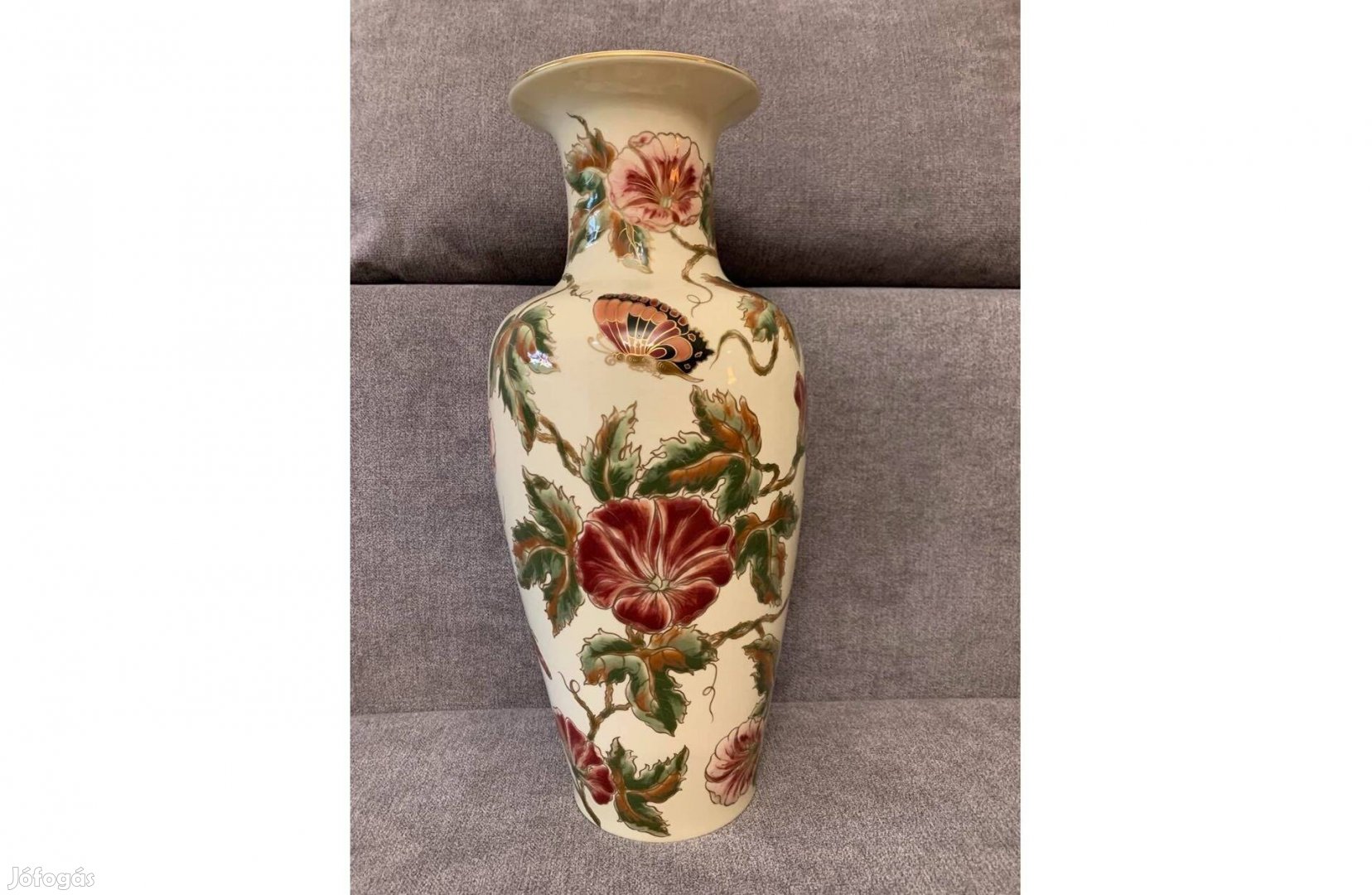 Pillangó mintás Zsolnay porcelán váza - 42 cm