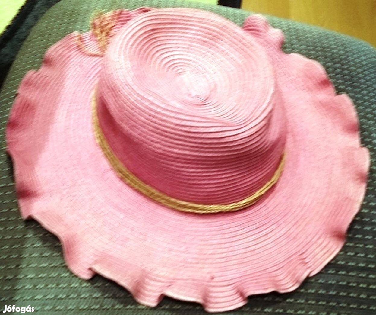 Pink fodros kalap