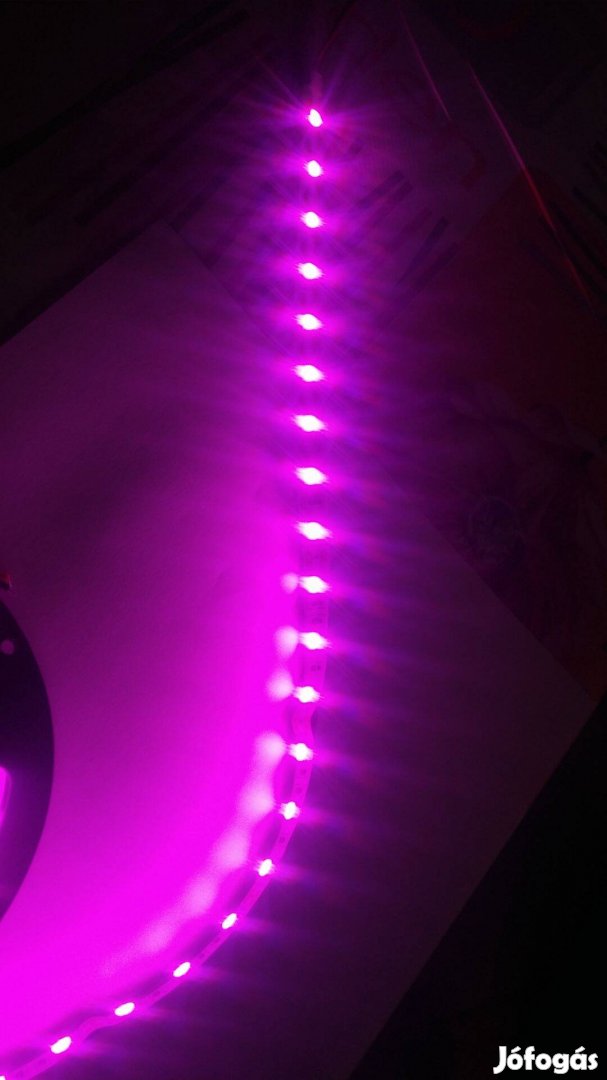 Pink ledszalag 5050 smd led 60 db / méter