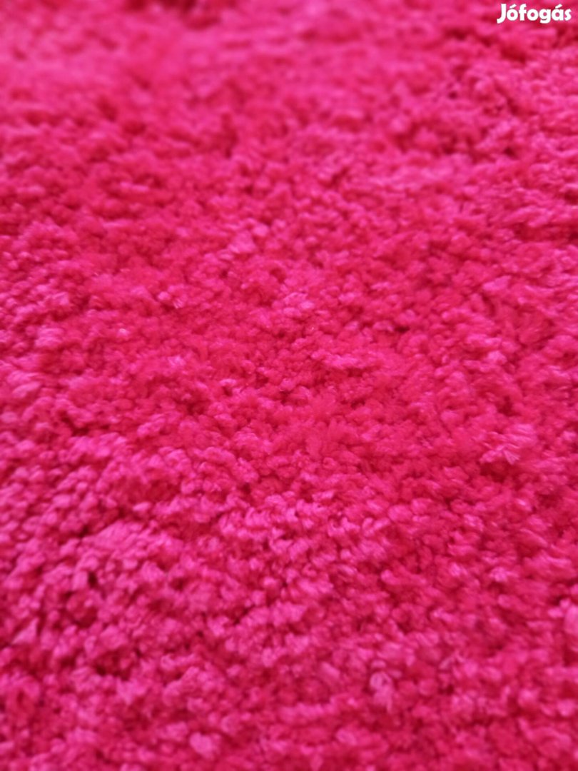 Pink szőnyeg