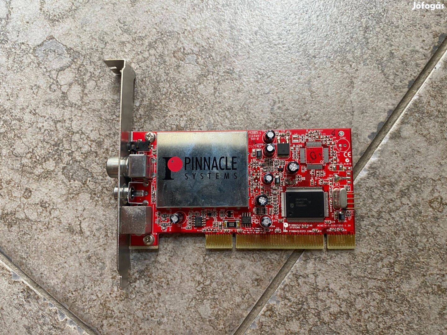 Pinnacle tv tuner pci csatolóval