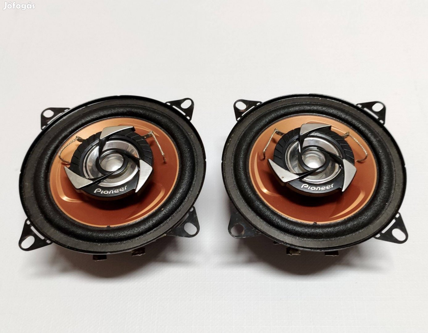 Pioneer 2 utas autóba való hangszórók