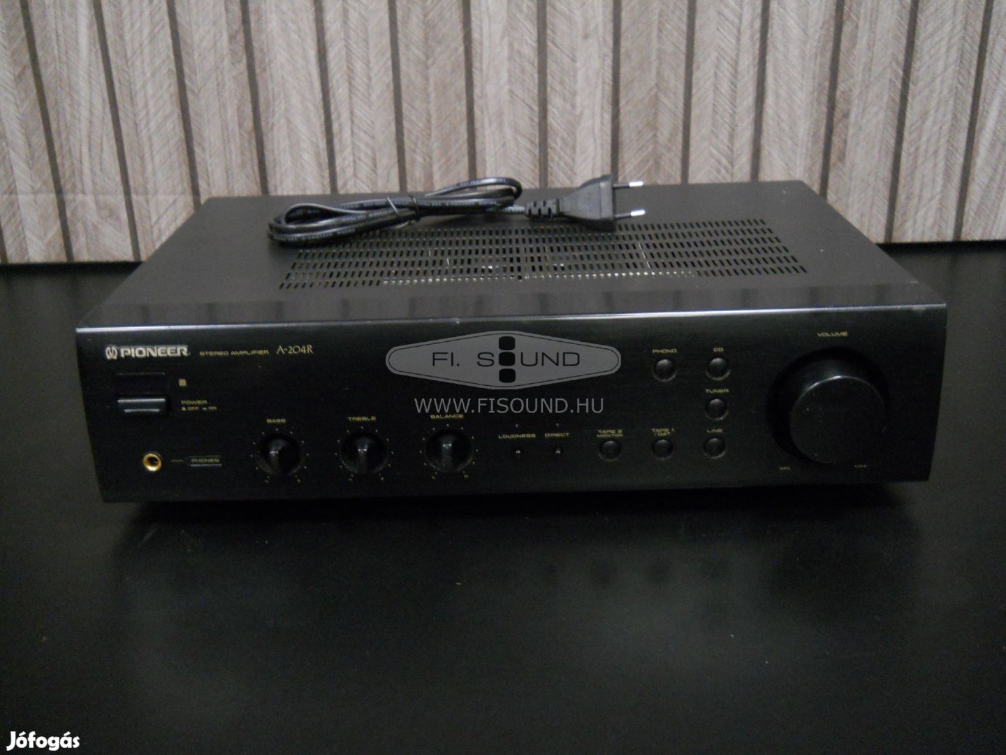 Pioneer A-204R ,2x80W,4-16 ohm,4 hangfalas sztereo erősítő