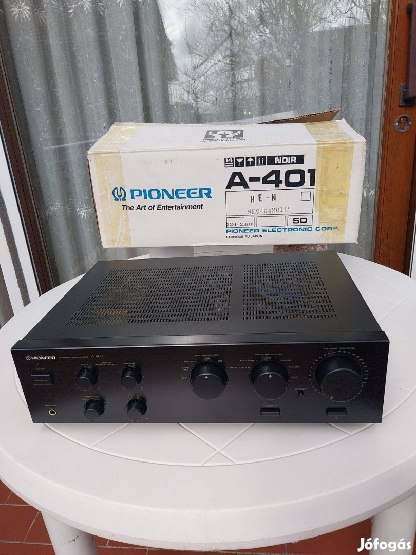 Pioneer A-401 erősítő