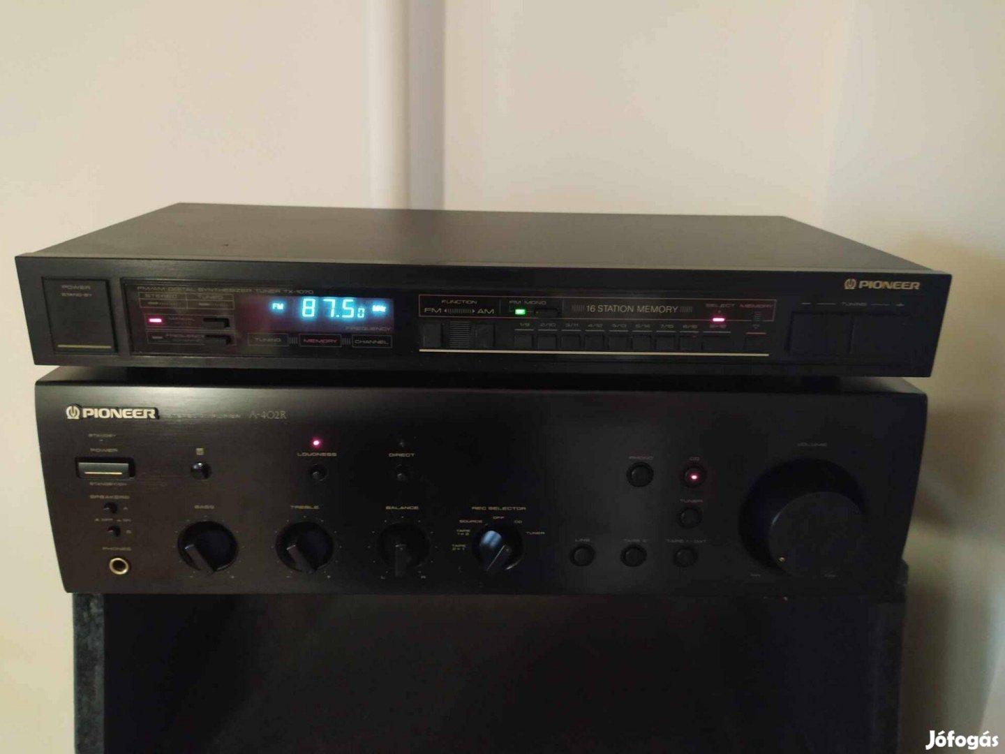 Pioneer A-402R erősitó + tuner