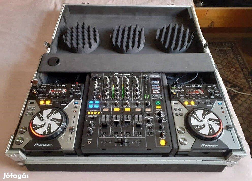 Pioneer Cdj 400. Djm 800, + American Audio rack. Cserélhetők is