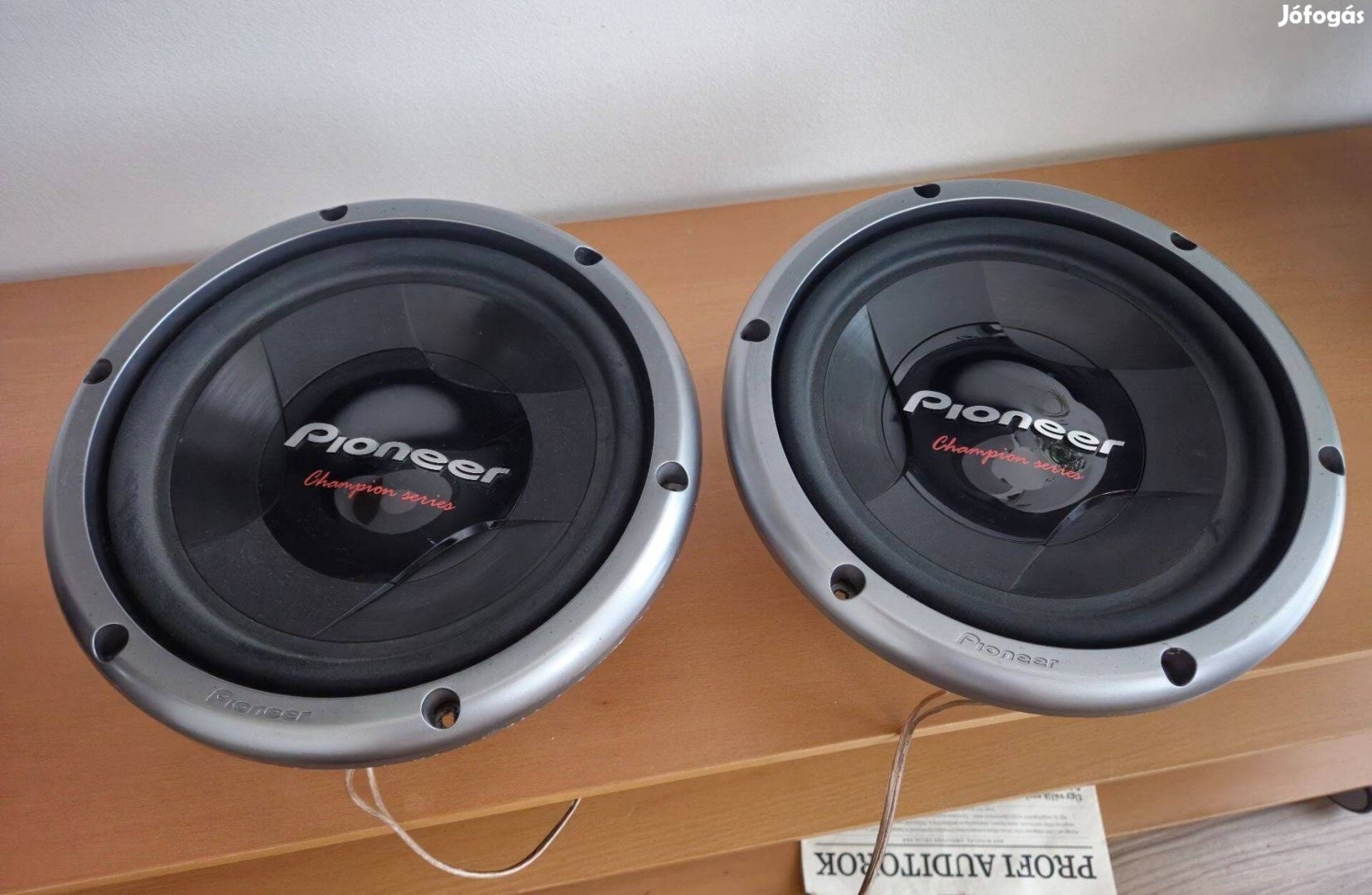 Pioneer Champion series TS-W258F mély hangszóró 25cm 2db