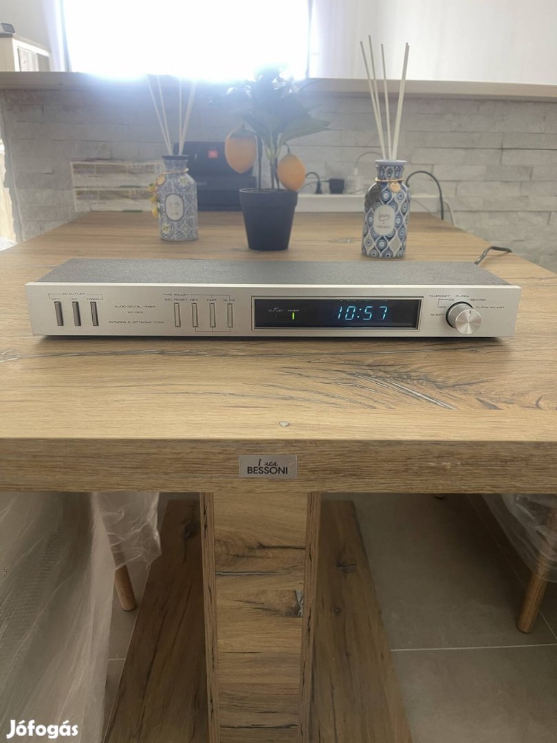 Pioneer DT 500 digitális óra