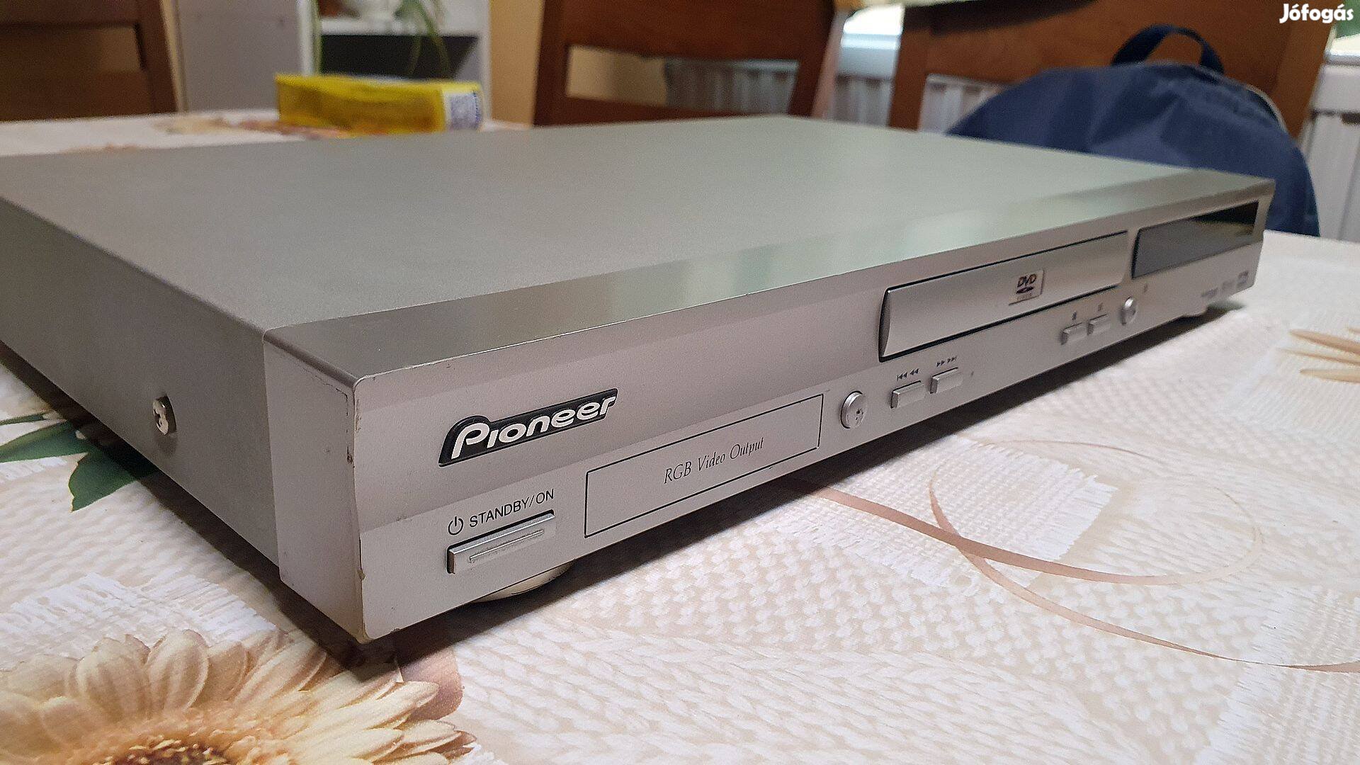Pioneer DV444 DVD lejátszó,távirányítóval