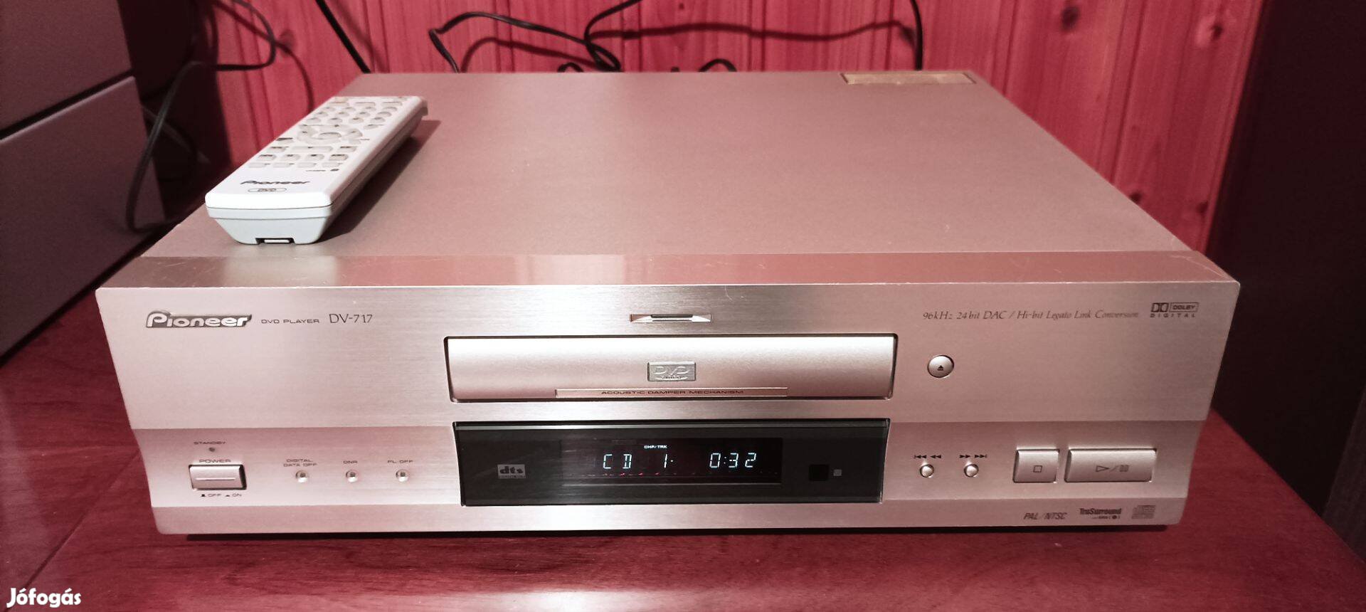 Pioneer DV 717 dvd játszó