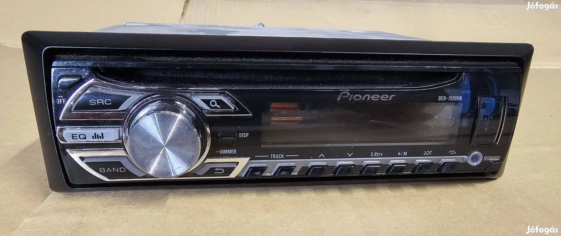 Pioneer Deh-1500UB CD és USB autórádió piros háttérvilágítással