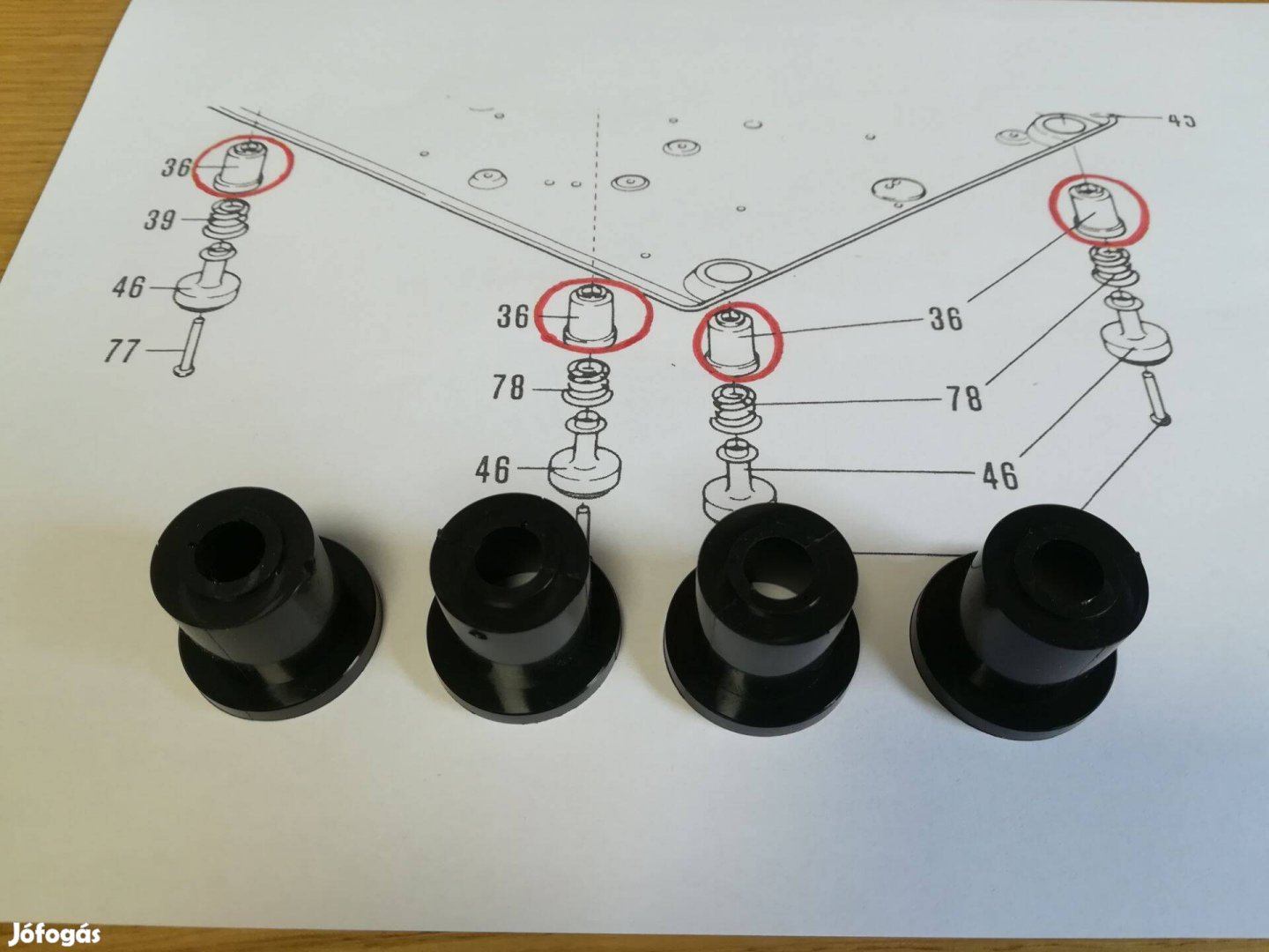 Pioneer PL-200 lemezjátszó gumiláb 2 garnitúra