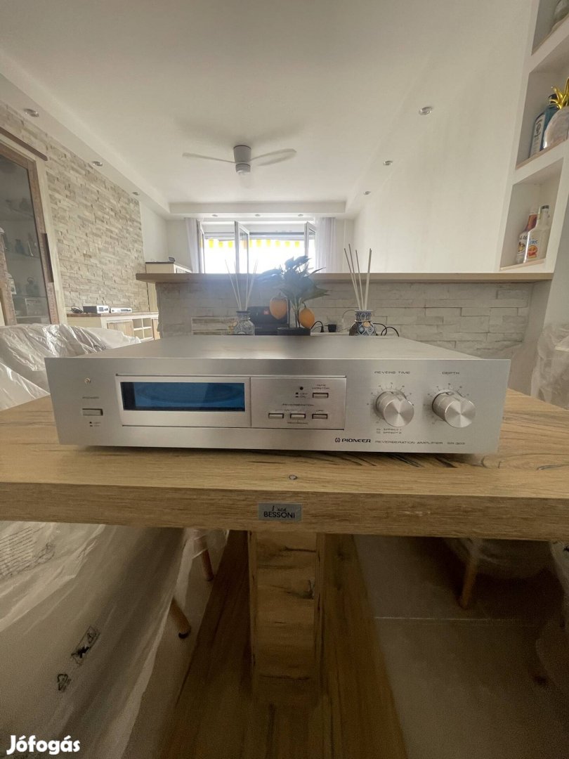 Pioneer SR 303