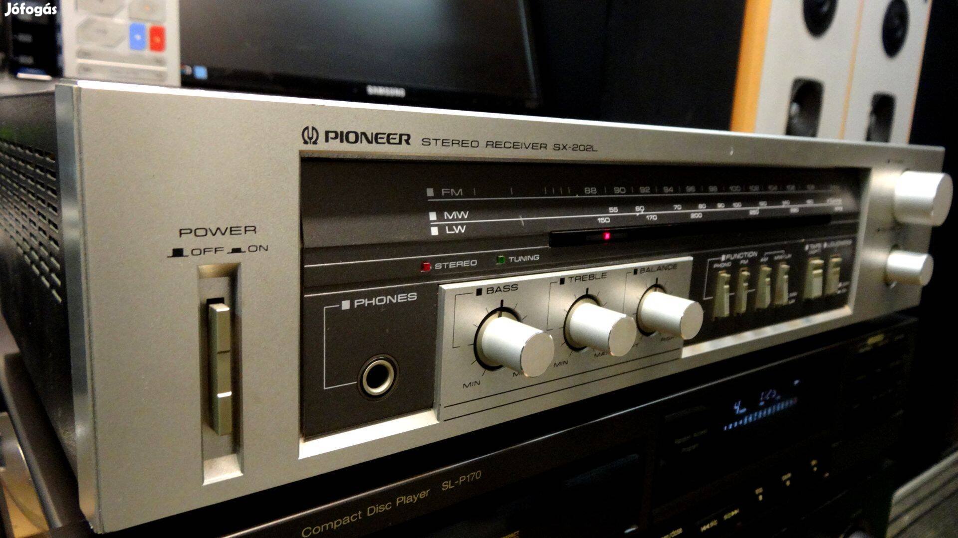 Pioneer SX-202L rádió erősítő