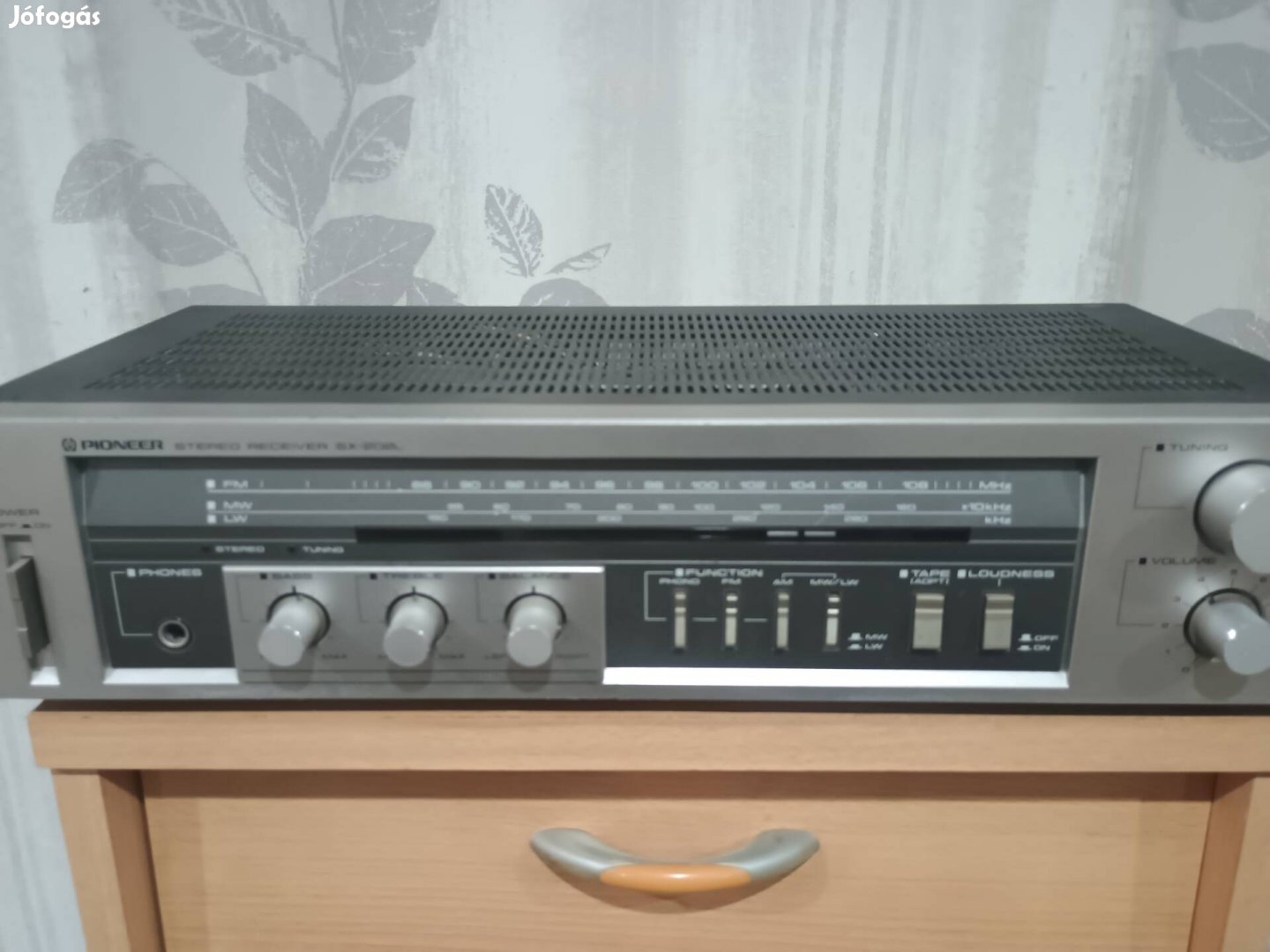 Pioneer SX-202L rádió-erősítő. of