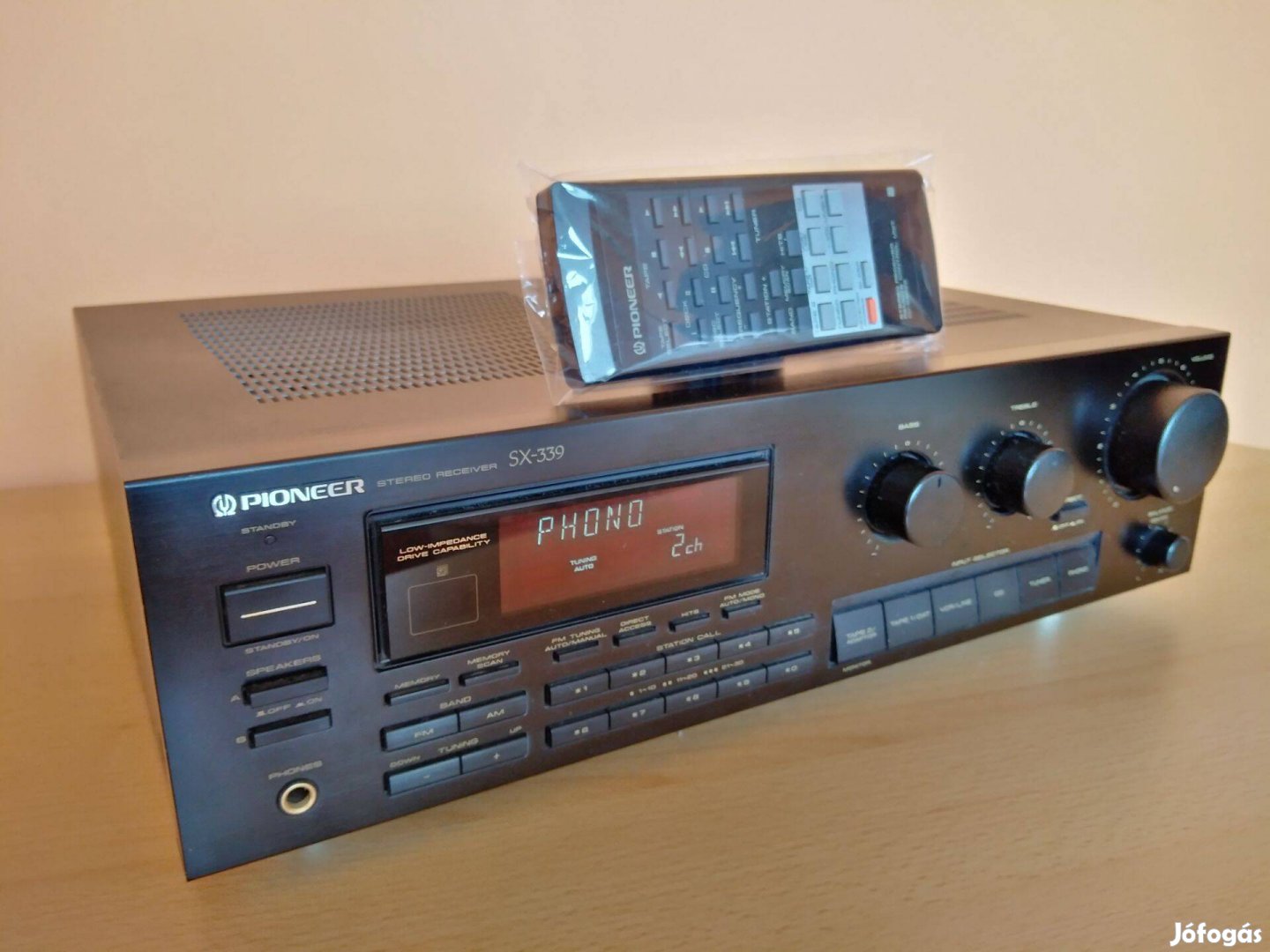 Pioneer SX-339 Hi-Fi rádiós erősítő távirányítójával