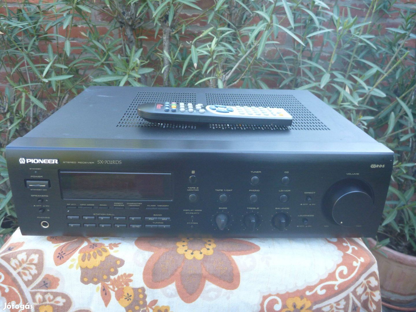 Pioneer SX-702RDS rádióerősítő távirányítóval 530W