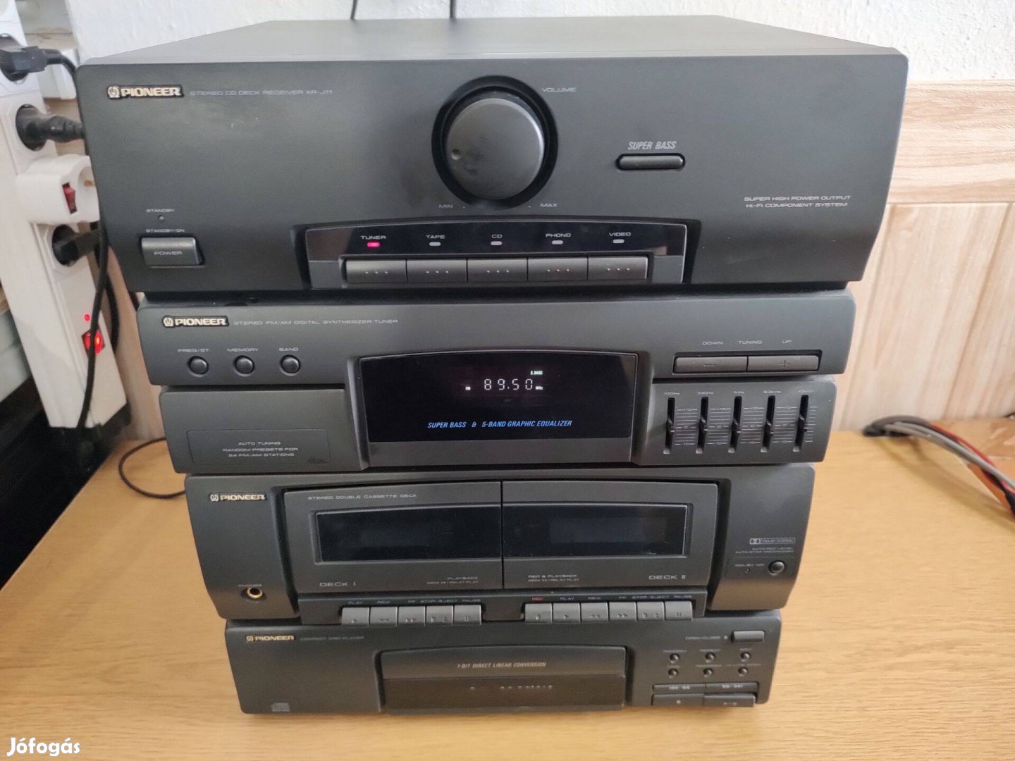 Pioneer XR-J11 nagy méretű, rádiós hi-fi torony