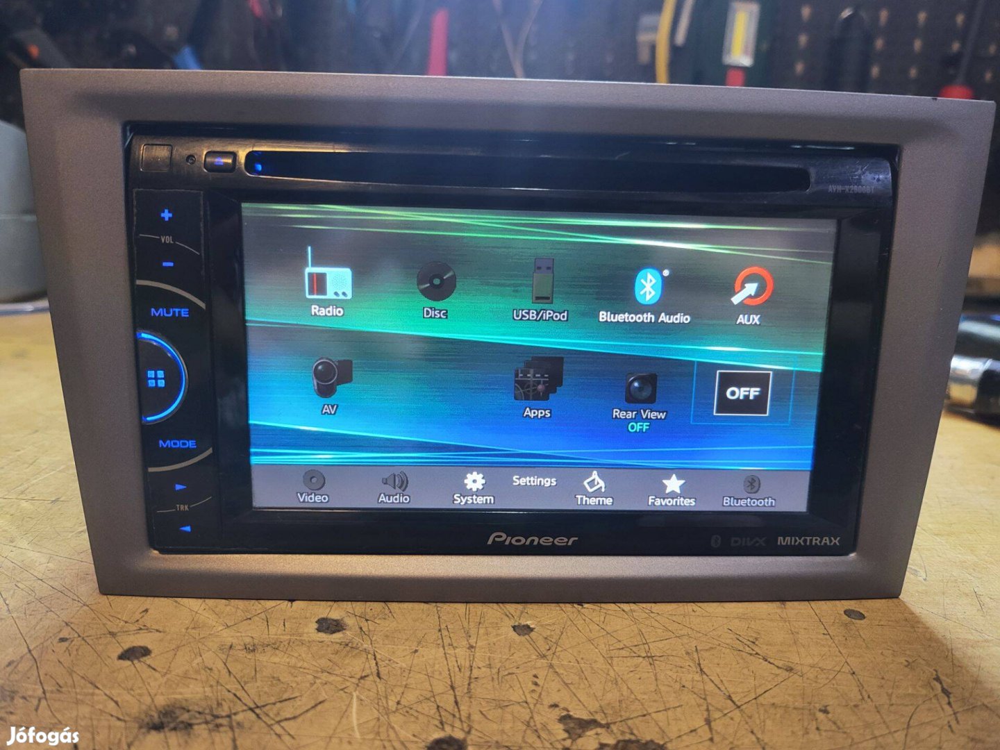 Pioneer avh-x2800bt fejegység opel kerettel