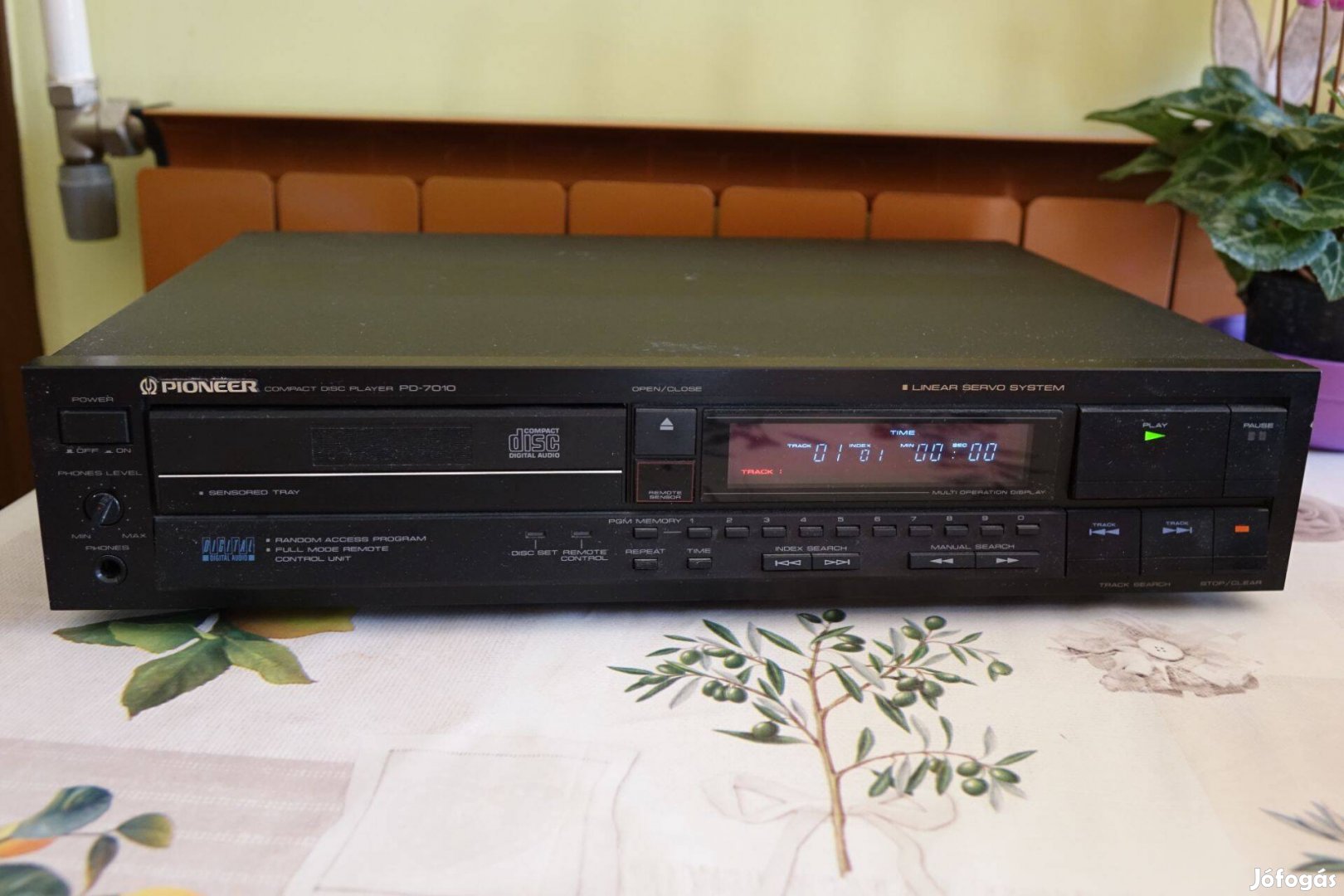 Pioneer cd pd 7010