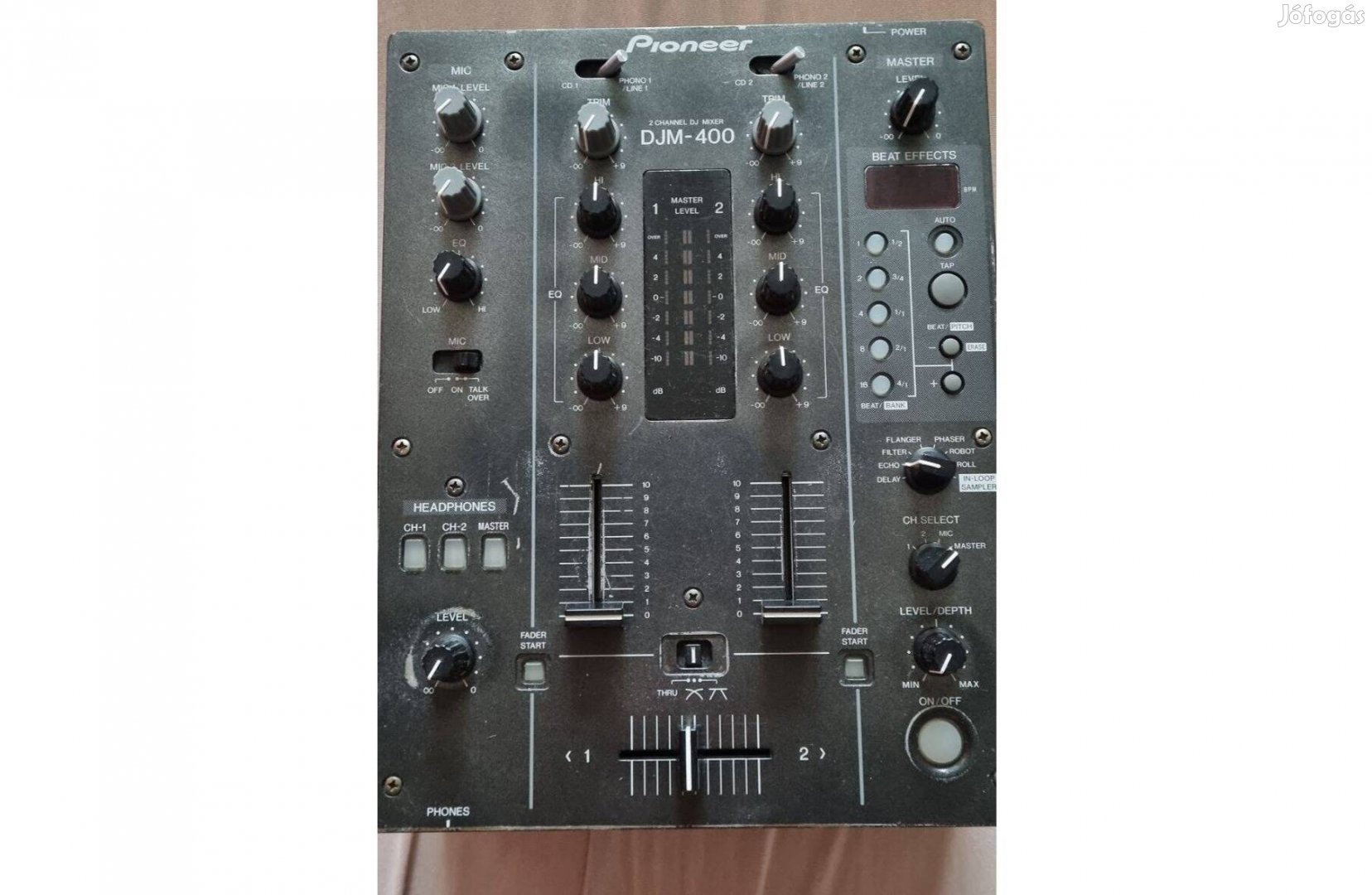 Pioneer djm 400 keverőpult