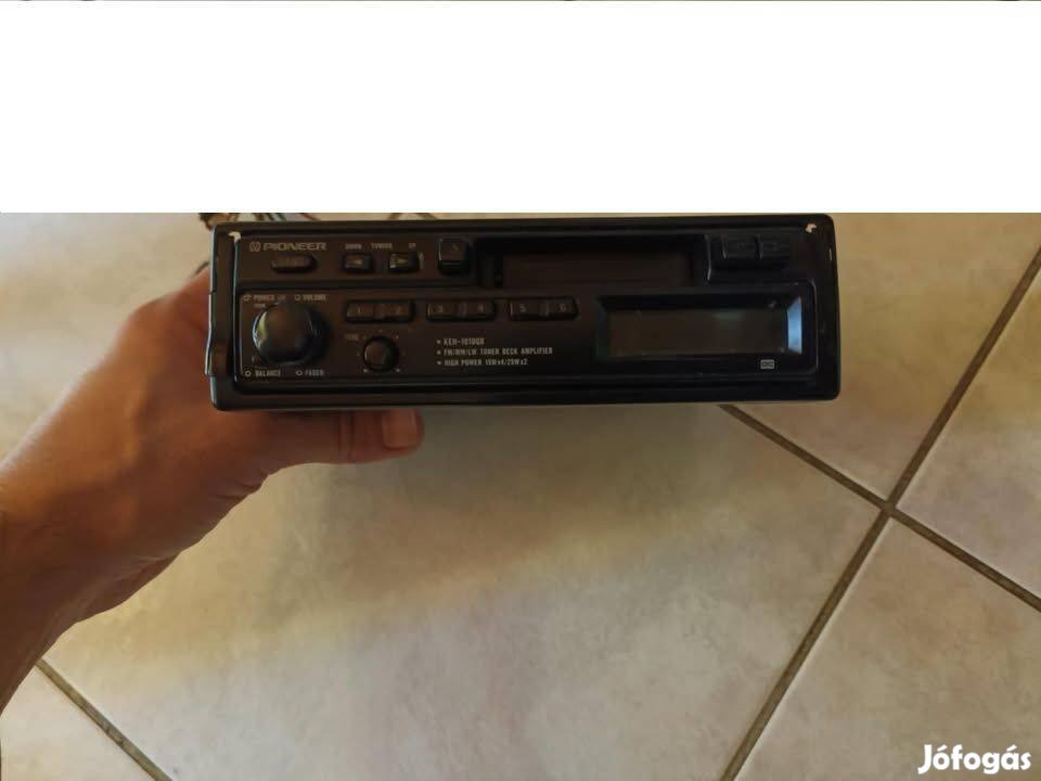 Pioneer kazettás autórádió