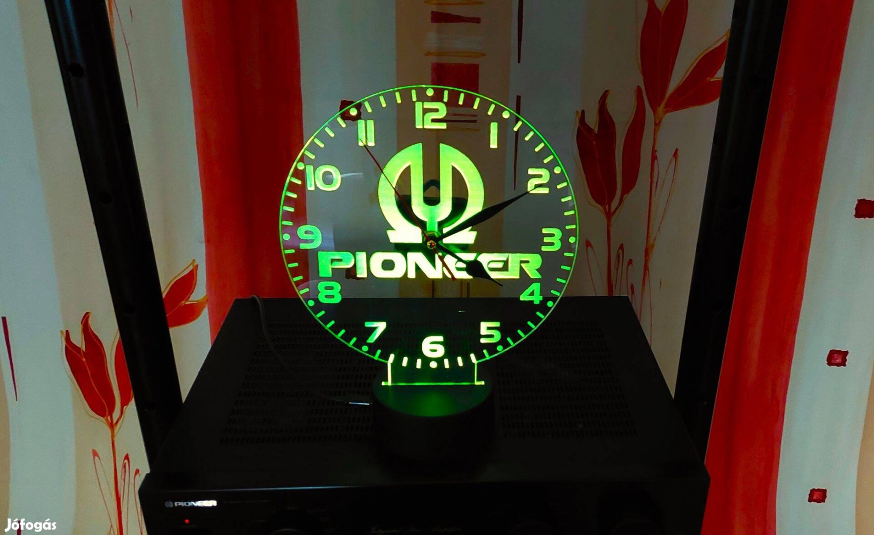 Pioneer ledes óra 3D hatás