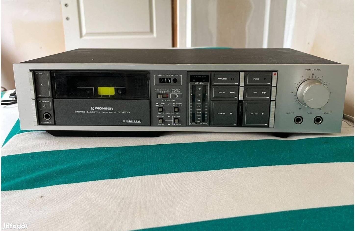 Pioneer stereo cassette tape deck CT-850