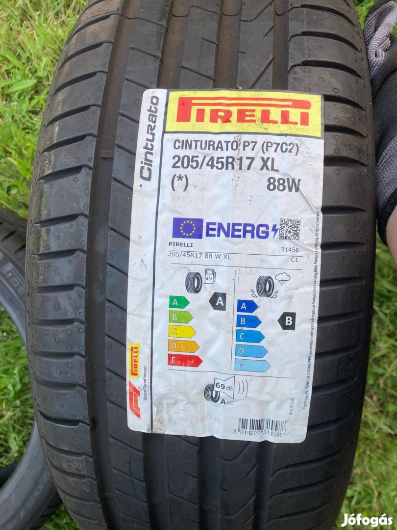 Pirelli 205/45 R17