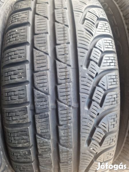 Pirelli 205/55R16 SOTTOZERO2 5-6mm DOT12 használt gumi HG12750 téli