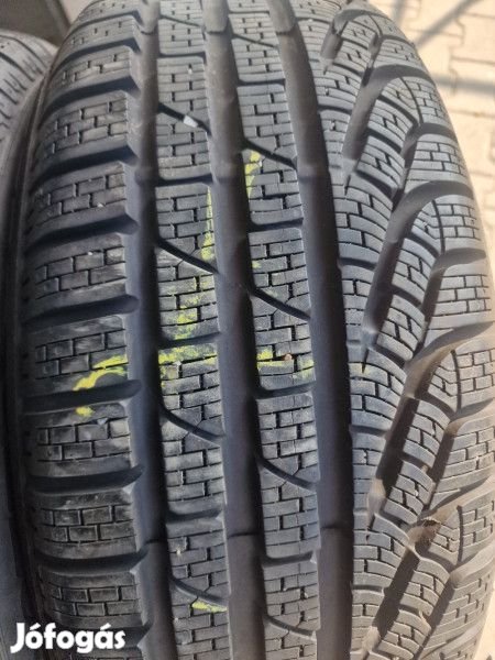 Pirelli 205/55R16 SOTTOZERO2 8mm DOT15 használt gumi HG12751 téli