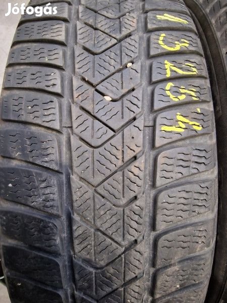 Pirelli 205/60R16 SOTTOZERO3 5mm DOT19 használt gumi HG13254 téli