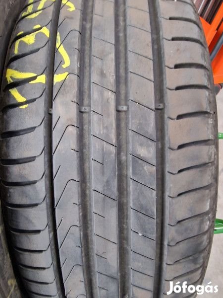 Pirelli 215/55R17 P7 6mm DOT20 használt gumi HG13529 nyári