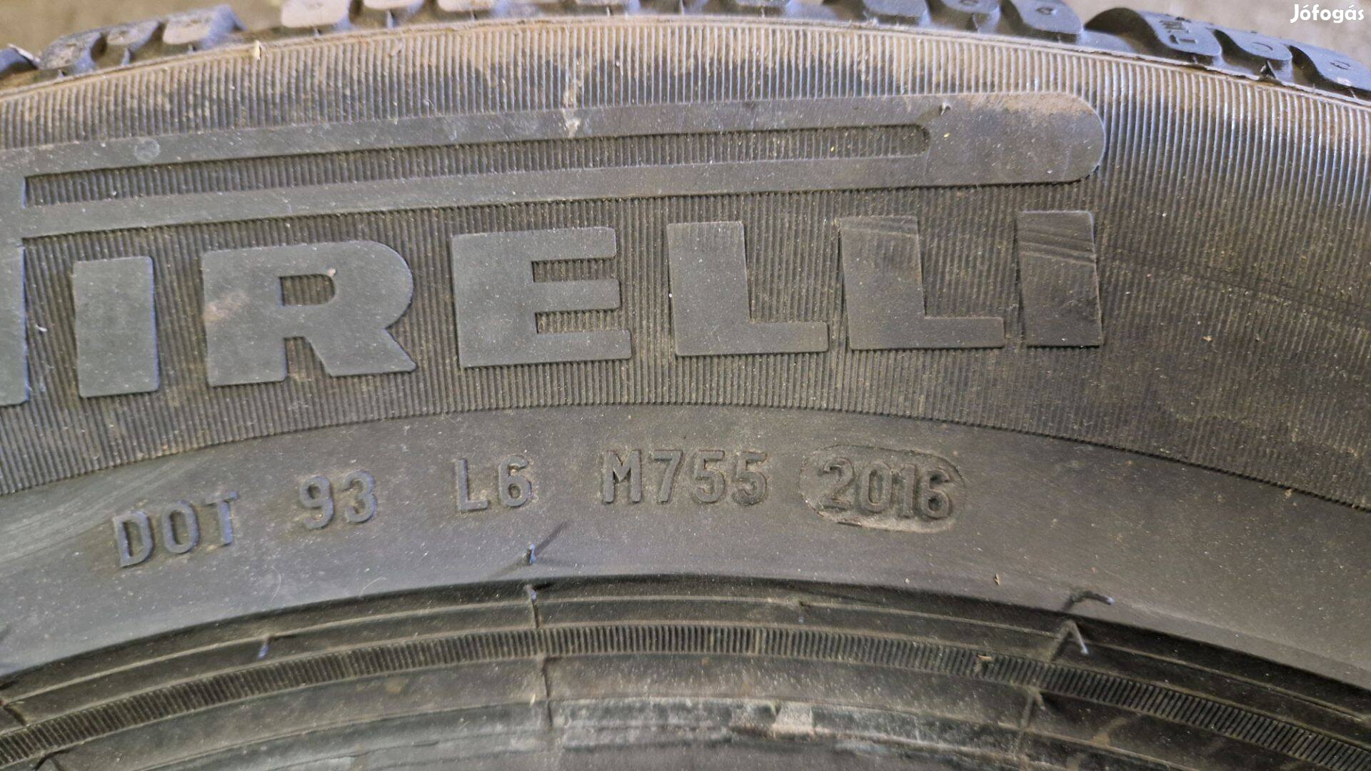 Pirelli 215/60 R17 használt téligumi