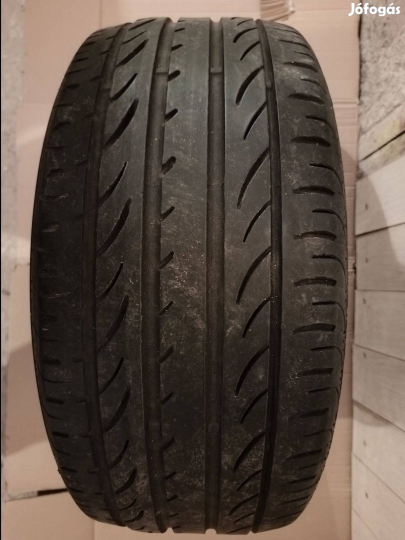 Pirelli 225/45/17 nyári gumi eladó