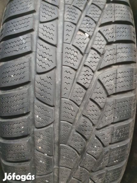 Pirelli 225/60R18 SOTTOZERO 6mm DOT14 használt gumi HG5071 téli