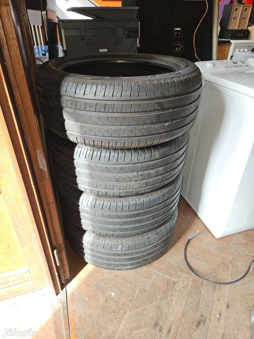 Pirelli 245 45 18 Nyári Gumi 4DB