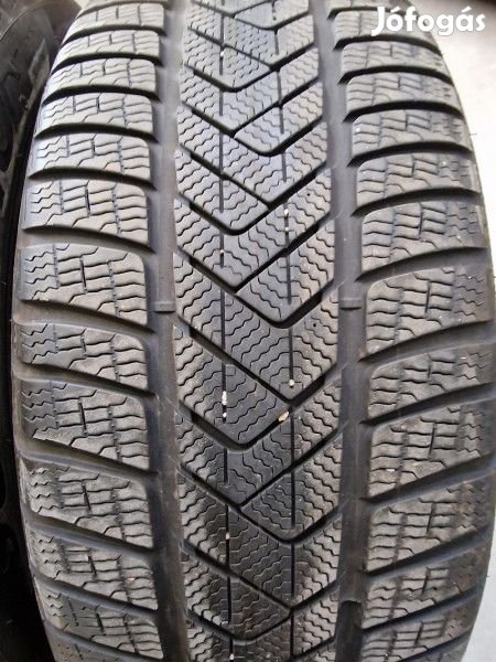 Pirelli 265/50R19 SCORPION WINTER ROF 6.5-7mm DOT21 használt gumi HG1