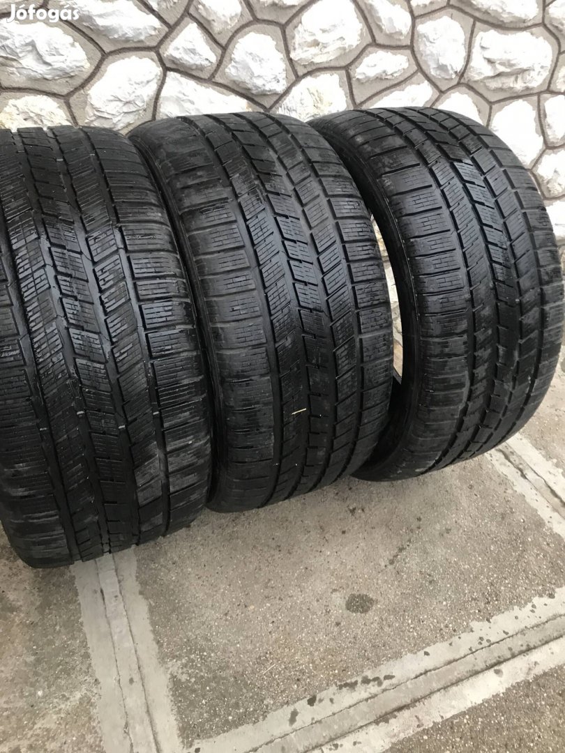 Pirelli 295/35 R 21 téligumik! 