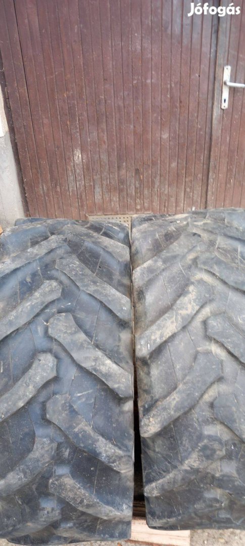 Pirelli 360/70-20traktor gumi