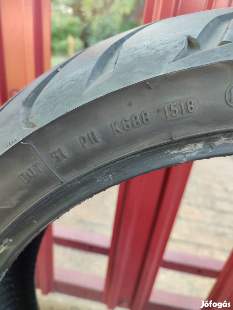 Pirelli Angel St gumi szett 