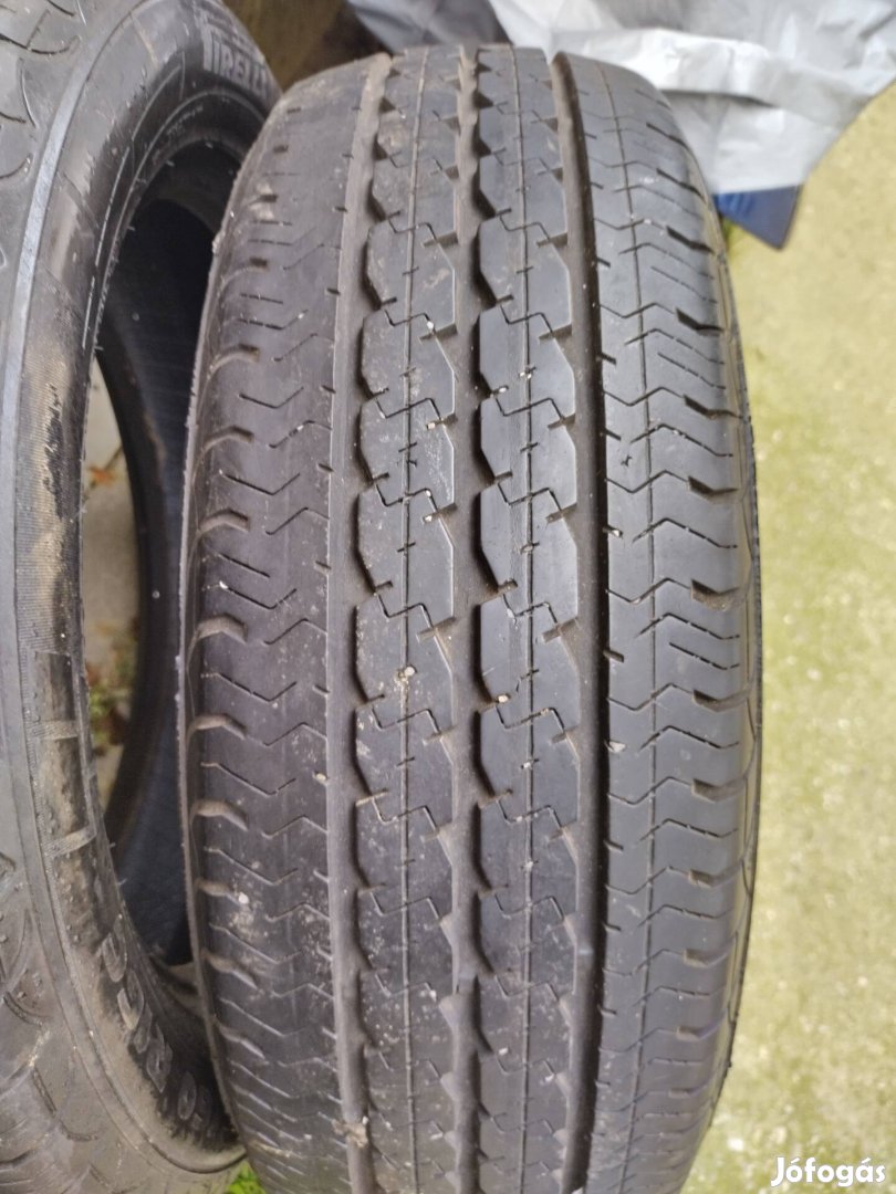 Pirelli Chrono 195/60 R16C 2db