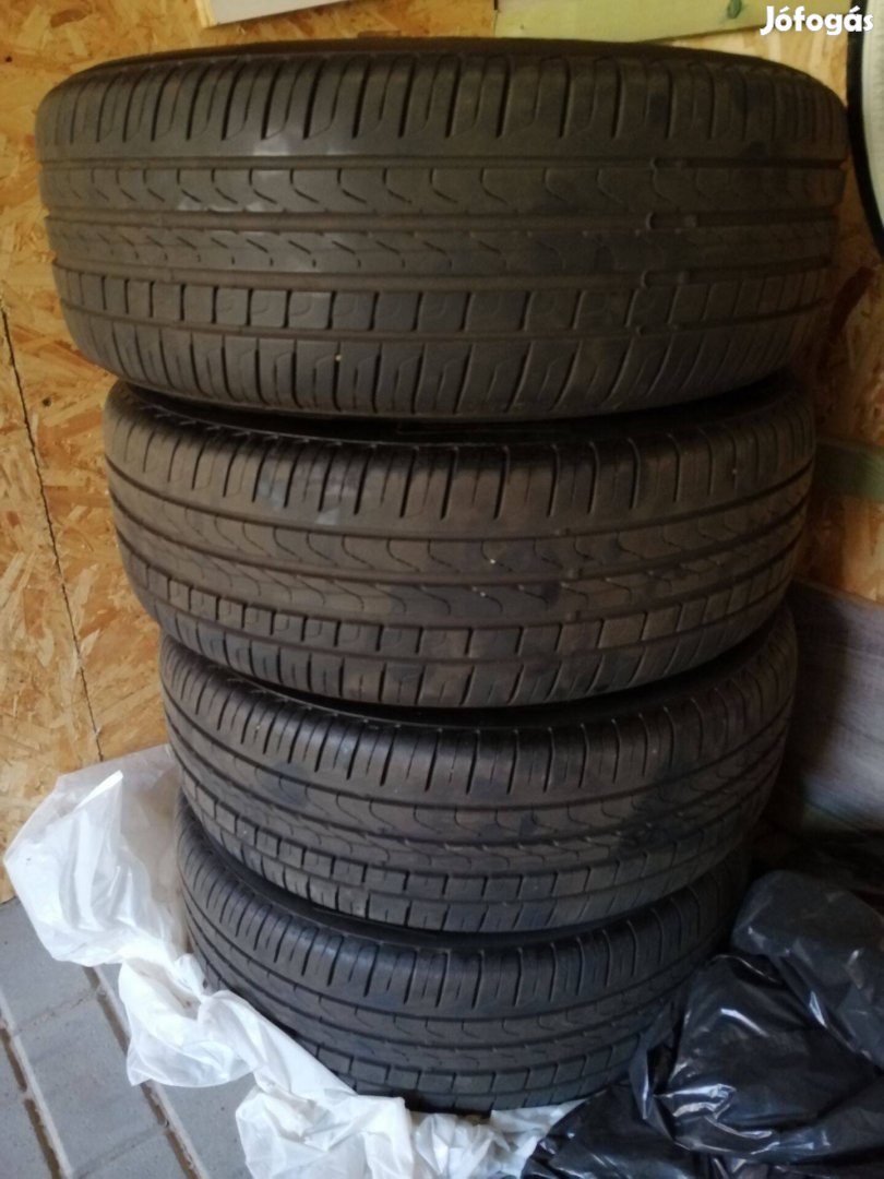 Pirelli Cinturato P7 215/55 R17 94W