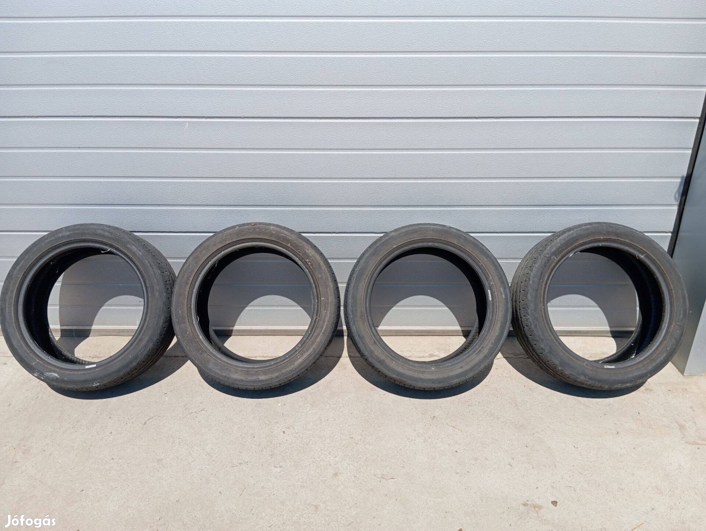 Pirelli P Zero 245/45 R18 100Y 4 darab