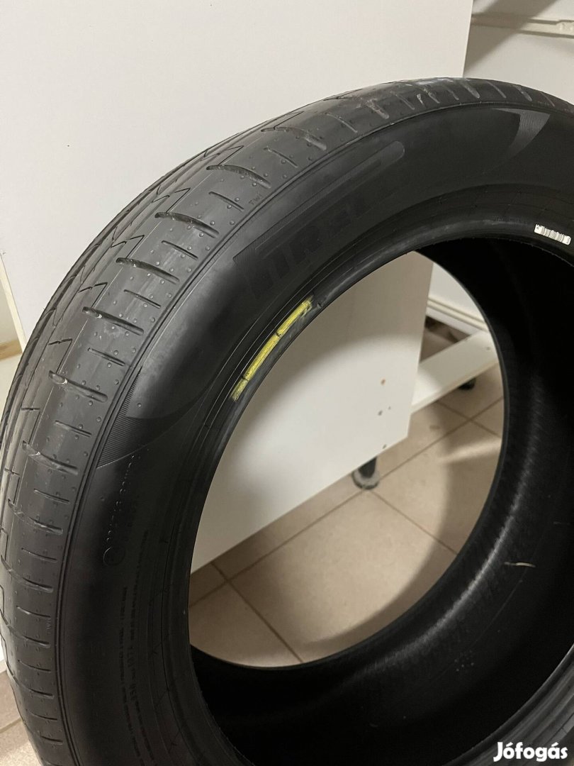 Pirelli P Zero 245/45 R19 102Y Nyári Gumi