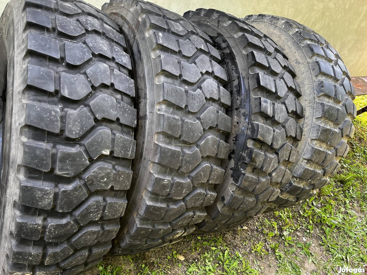 Pirelli Pista 1400x20