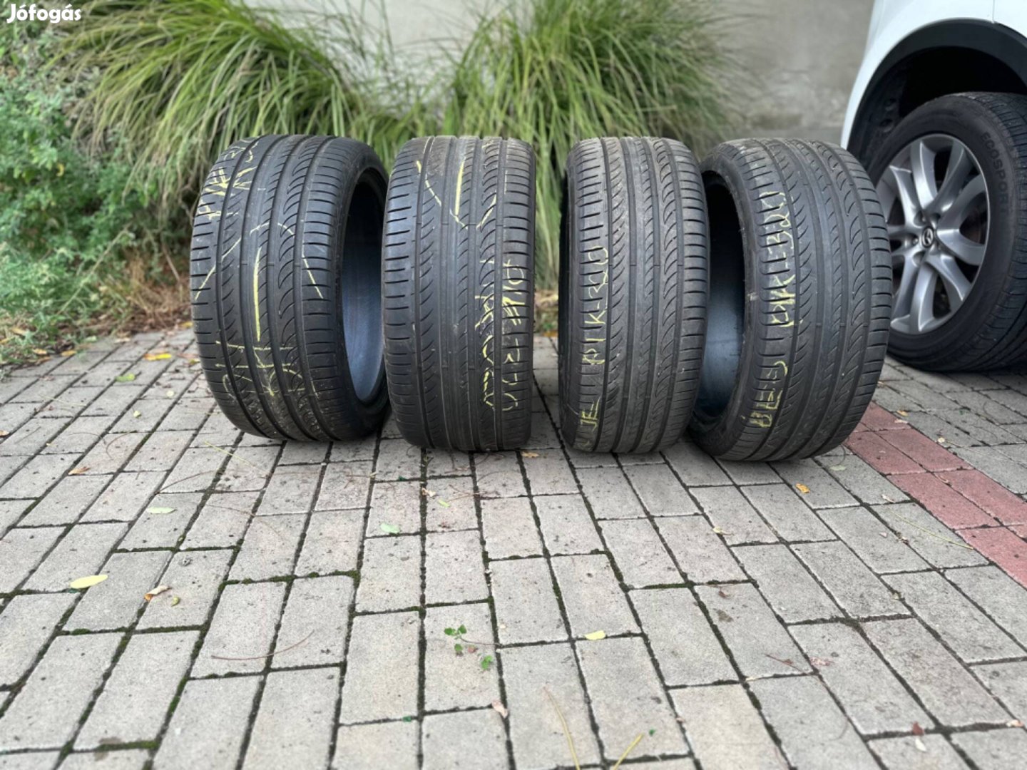 Pirelli Powergy XL nyári gumi