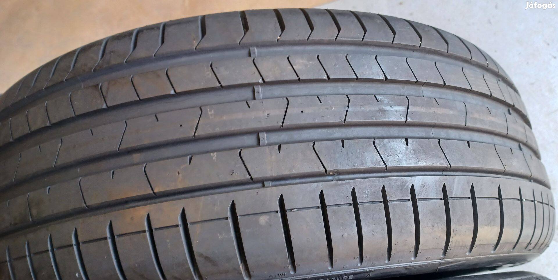 Pirelli Pzero MO 235/50 R19 nyári gumik 7,5mm 105e./4db