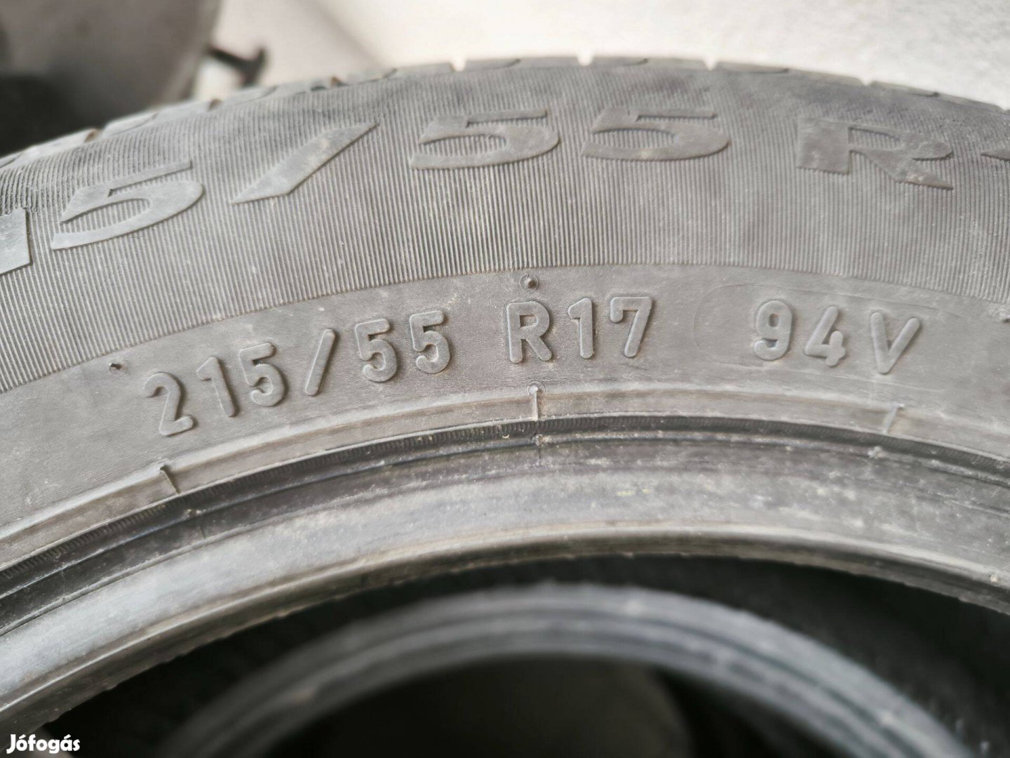 Pirelli R17 nyári gumiabroncs