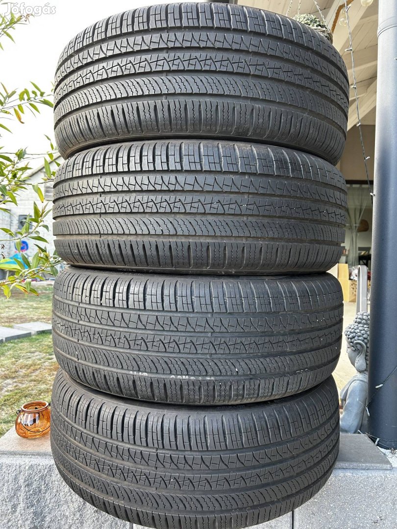 Pirelli Scorpion 4 évszakos 235/50r20